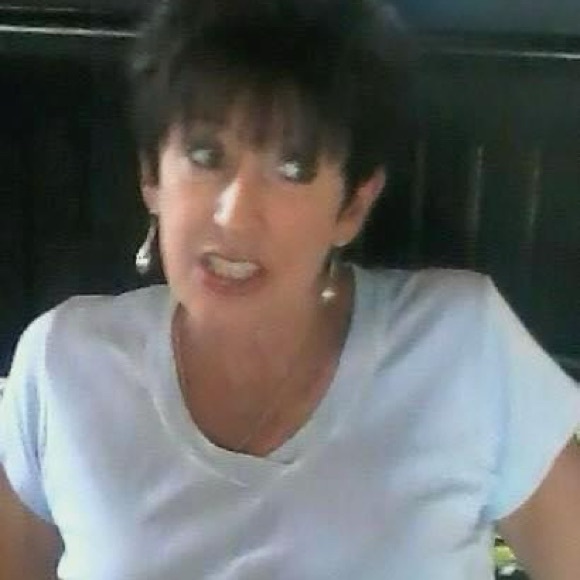 vickiahearn